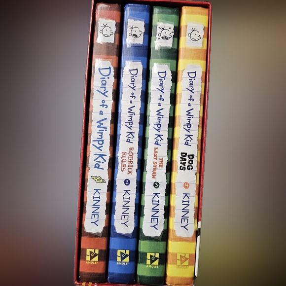 Diary of a Whimpy kid books 1-4 - Picture 4 of 4